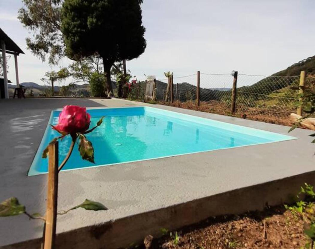 Casa Aconchegante Na Roca C/ Piscina/Churrasqueira Gonçalves Buitenkant foto