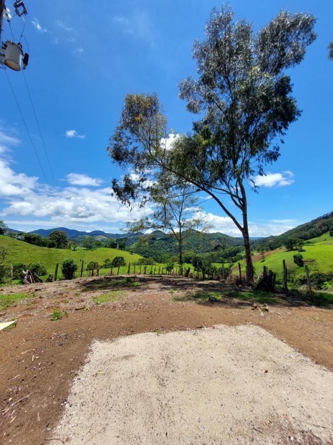 Casa Aconchegante Na Roca C/ Piscina/Churrasqueira Gonçalves Buitenkant foto